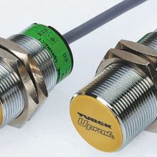 TURCK 距离传感器 NI12U-EM18H-AP6X-H1141