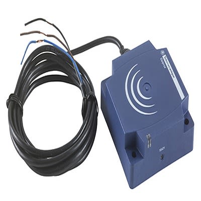 TELEMECANIQUE SENSORS 距离传感器 XS8D1A1MBL2